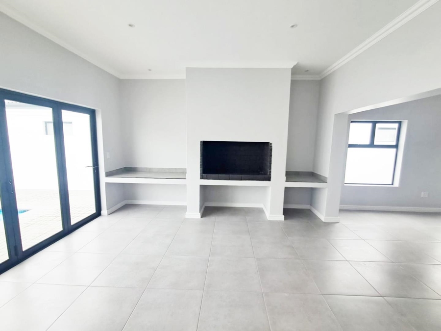 3 Bedroom Property for Sale in St Helena Bay Western Cape